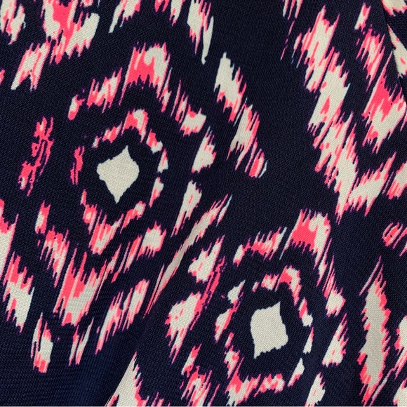 MEGHAN LOS ANGELES NAVY BLUE AND NEON PINK RUFFLE HEM SURPLICE ROMPER SIZE SMALL - Picture 4 of 5